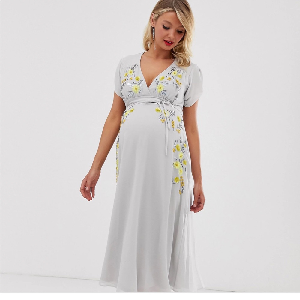 Hope & Ivy Maternity plunge front button through embroidered midi dress in grey